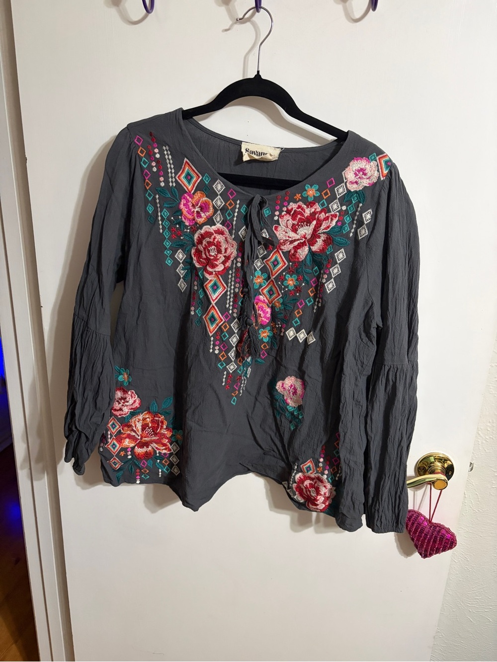 💜 2X Savanna Jane Charcoal Floral Embroidered Boho Blouse with Pink and Teal - Picture 4 of 11
